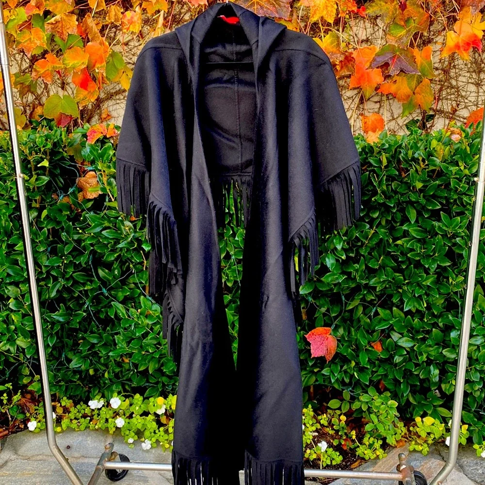 Shamask Cashmere and wool thick black fringe cape - Picture 1 of 14